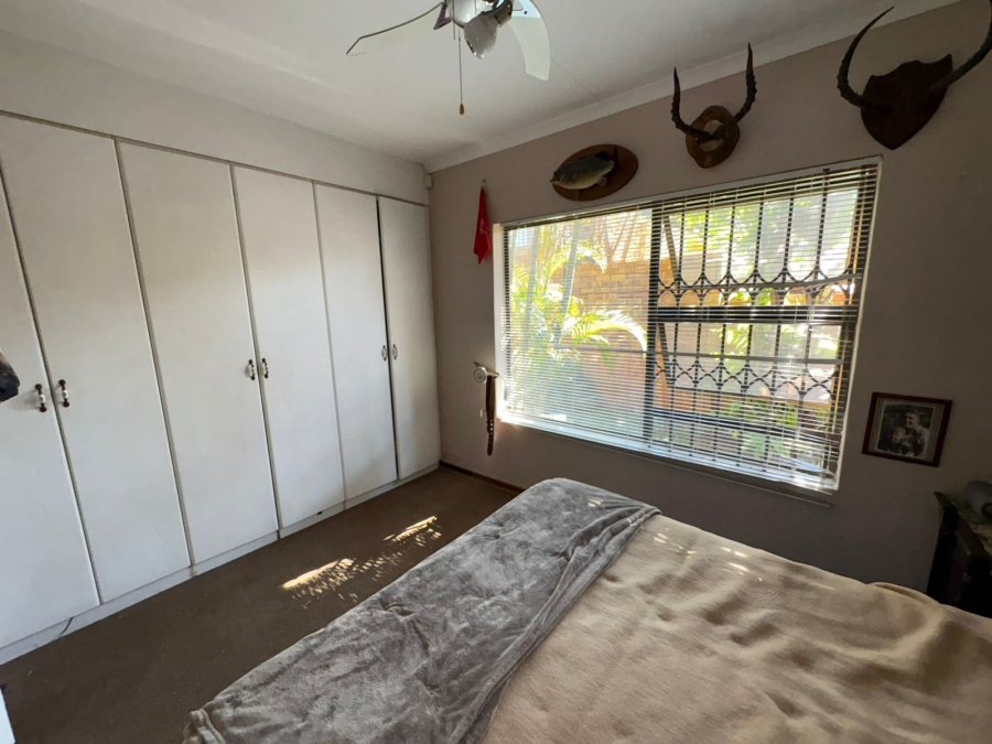 3 Bedroom Property for Sale in Safari Gardens North West